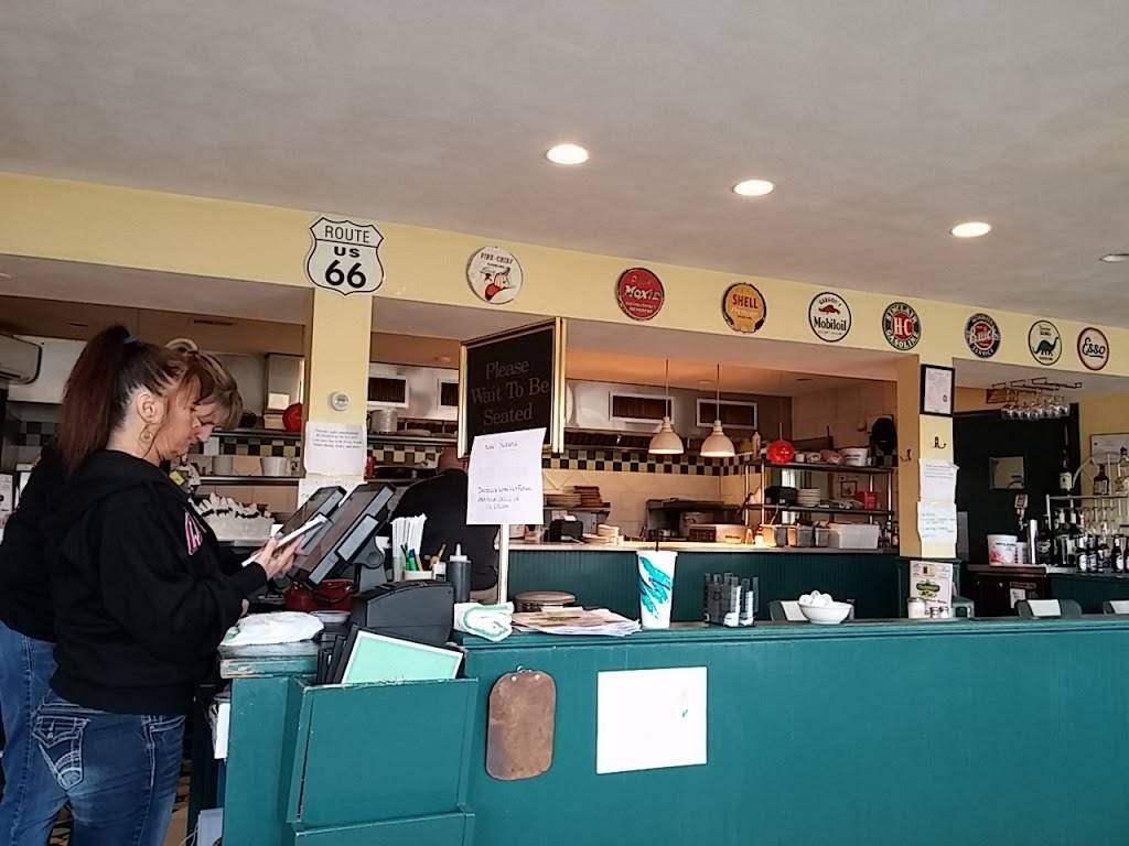 Budabings 50s Cafe | cafe | 1060 Main St, Millis, MA 02054, USA | 5083768999 OR +1 508-376-8999