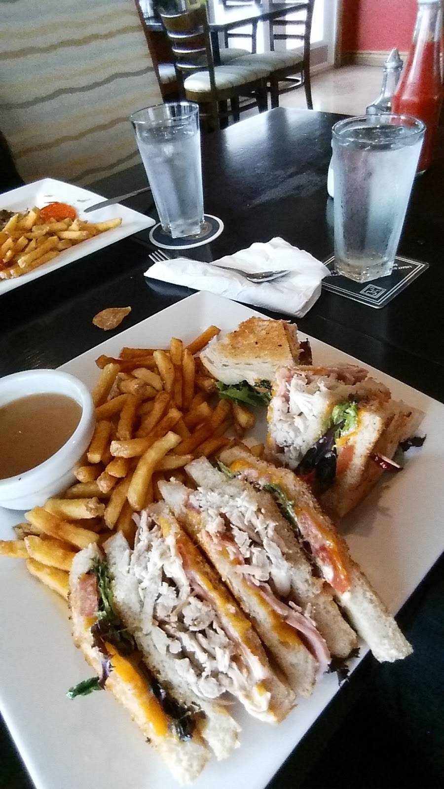 McGillicafeys Pub and Eatery | restaurant | 13 Bridge St S, Hastings, ON K0L 1Y0, Canada | 7056963600 OR +1 705-696-3600