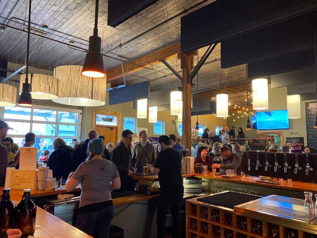 The Woods | restaurant | 4660 Ohio Ave S, Seattle, WA 98134, USA | 2067620490 OR +1 206-762-0490