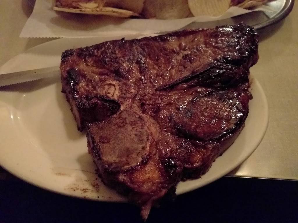 Sams Place | restaurant | 230 Washington St, Blakeslee, OH 43505, USA | 4192722222 OR +1 419-272-2222