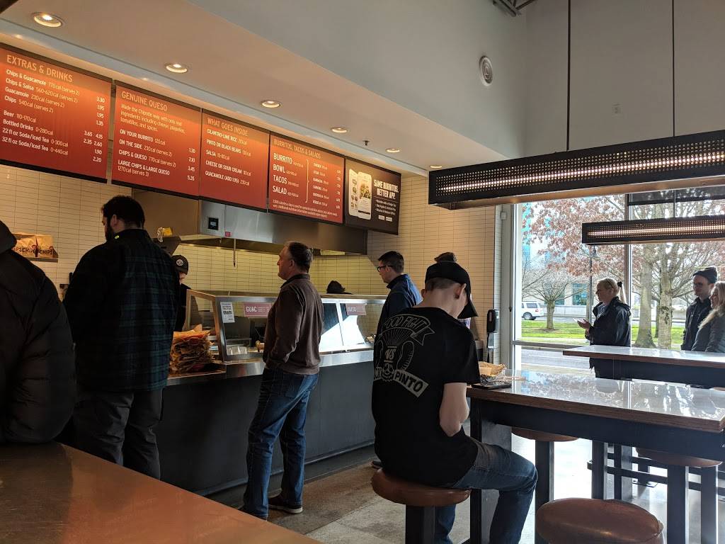 Chipotle Mexican Grill | restaurant | 9687 NE Cascades Pkwy, Portland, OR 97220, USA | 5032873117 OR +1 503-287-3117