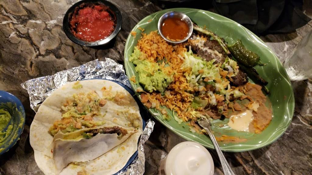 La Hacienda | restaurant | 2635 Esplanade, Chico, CA 95973, USA | 5308938270 OR +1 530-893-8270