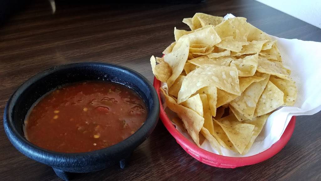 Carrillos Cafe | restaurant | 330 S Church St #3552, Las Cruces, NM 88001, USA | 5755238900 OR +1 575-523-8900