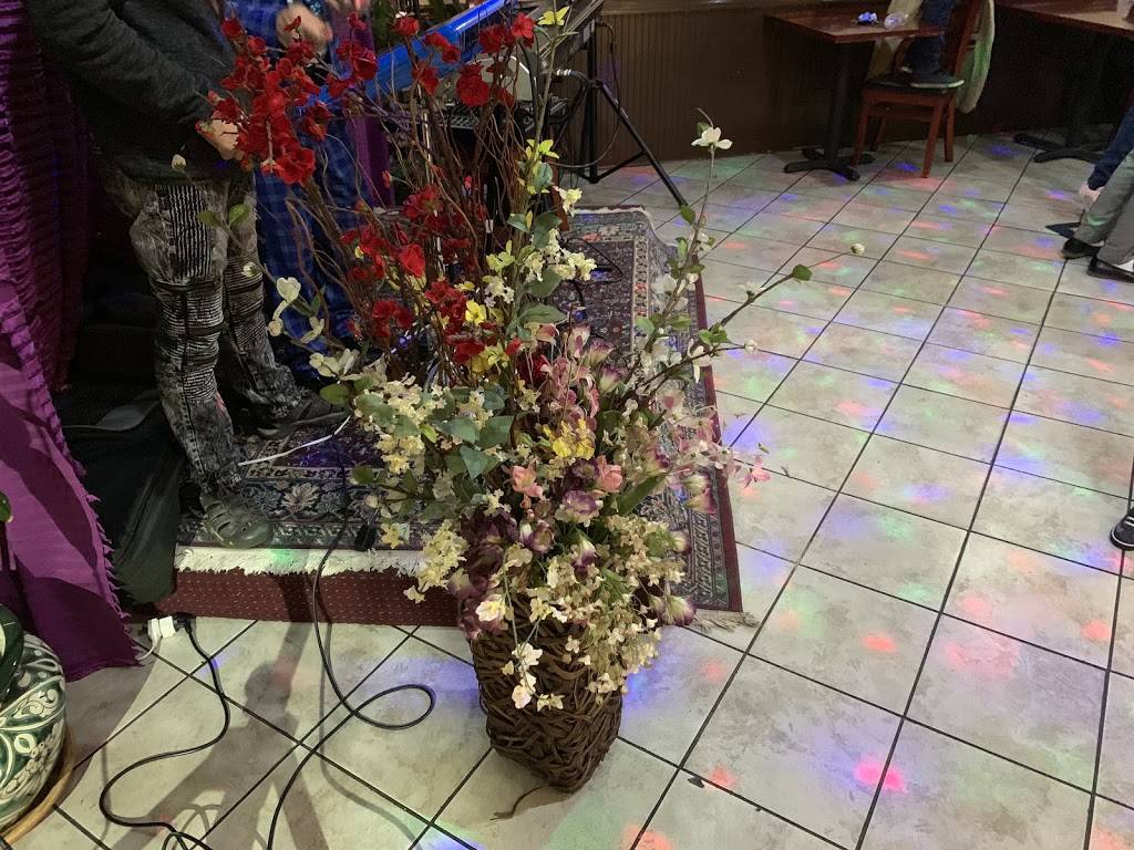 Shinwari Grill | restaurant | 2948 W Devon Ave, Chicago, IL 60659, USA | 7737617000 OR +1 773-761-7000