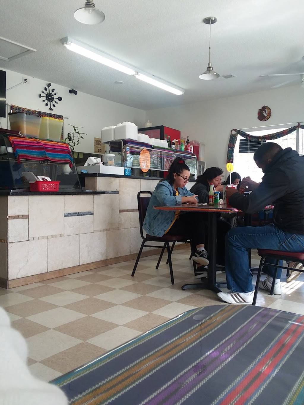 Guatelinda Antojitos Chapines | restaurant | 6016 The Plaza, Charlotte, NC 28215, USA | 9802378125 OR +1 980-237-8125