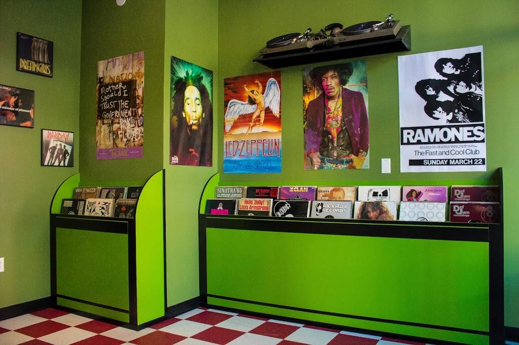 Beatstro | restaurant | 135 Alexander Ave, The Bronx, NY 10454, USA | 7184899397 OR +1 718-489-9397