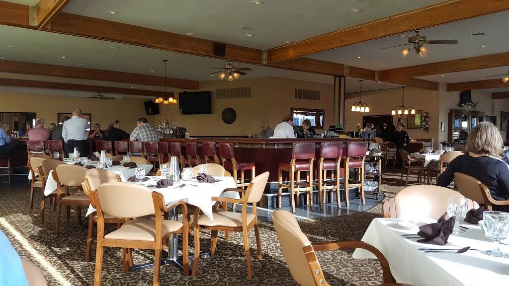 Timmermans Supper Club | restaurant | 7777 Timmerman Dr, East Dubuque, IL 61025, USA | 8157473316 OR +1 815-747-3316