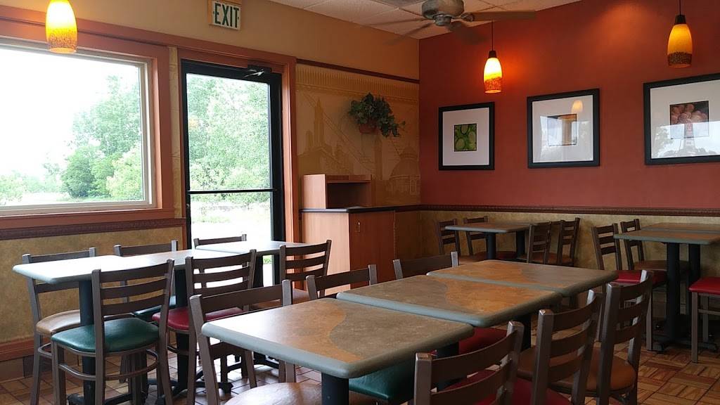 Subway Restaurants | restaurant | 720 W State St, Pendleton, IN 46064, USA | 7657782203 OR +1 765-778-2203