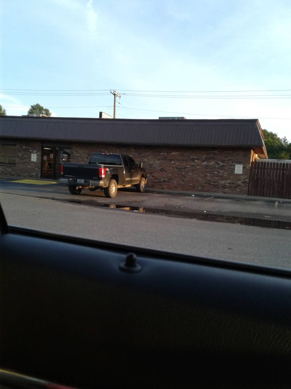 Tasters Restaurant | restaurant | 25 Villa Shopping Ctr, New Madrid, MO 63869, USA | 5737482044 OR +1 573-748-2044