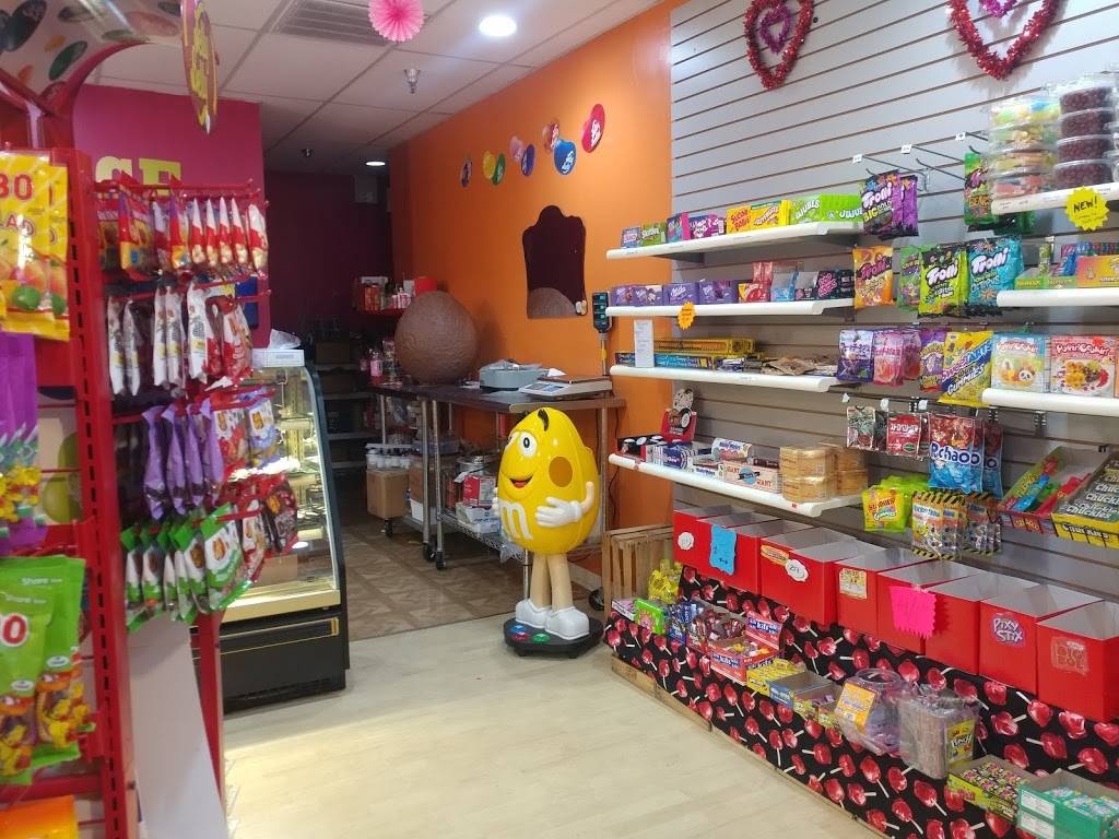 Rock Candy, llc | restaurant | 2498 W Brandon Blvd, Brandon, FL 33511, USA | 3309317076 OR +1 330-931-7076