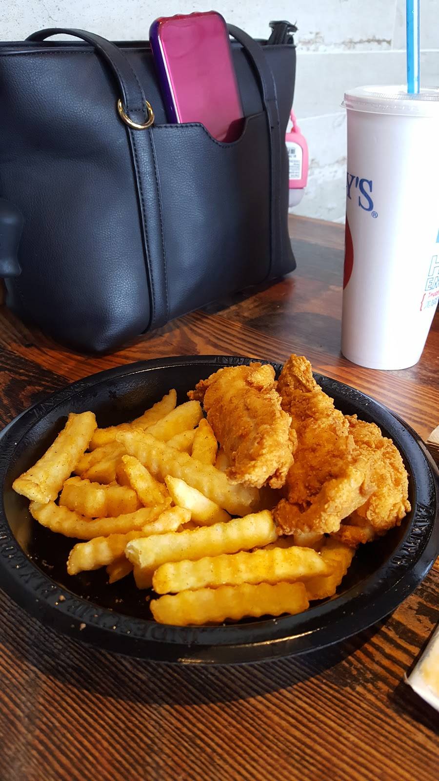 Zaxby’s | restaurant | 2002 S 31st St, Temple, TX 76504, USA | 2542070788 OR +1 254-207-0788