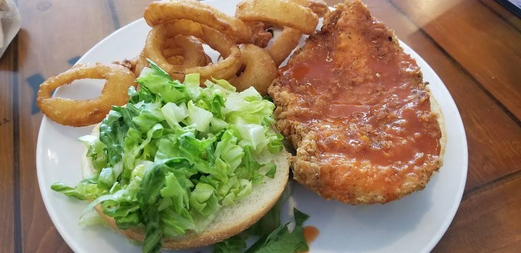 Landlubbers Raw Bar & Grill | restaurant | 6370 FL-7 #120, Coconut Creek, FL 33073, USA | 9544229464 OR +1 954-422-9464