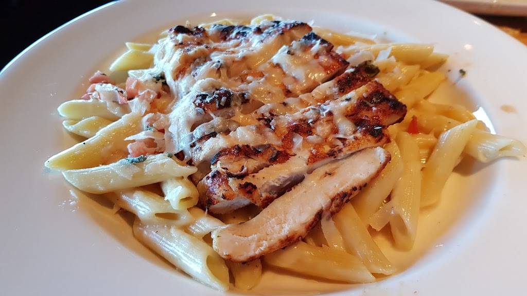 Applebees Grill + Bar | restaurant | 555 Saratoga Ave, San Jose, CA 95129, USA | 4084468370 OR +1 408-446-8370