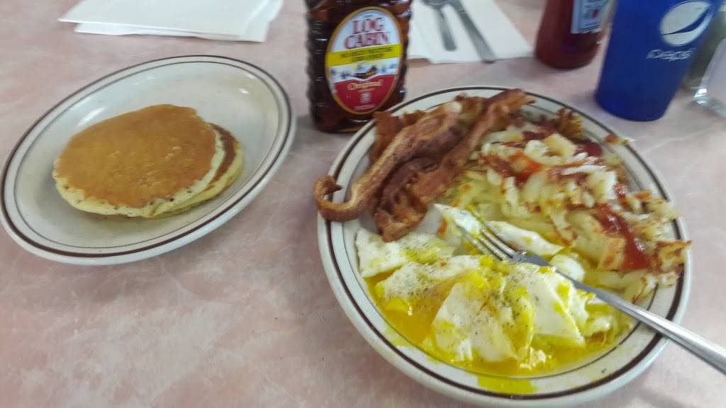 Grecian House Inc | restaurant | 1018 E Eleven Mile Rd, Royal Oak, MI 48067, USA | 2483987066 OR +1 248-398-7066