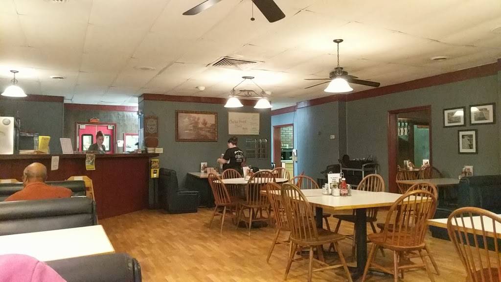 Fork Union Village Restaurant | restaurant | 4321 James Madison Hwy, Fork Union, VA 23055, USA | 4348423058 OR +1 434-842-3058