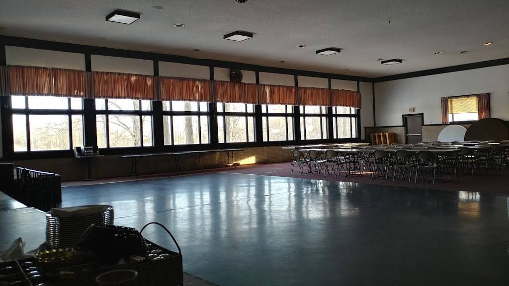 Hickory Lake Inn | restaurant | 14592 Stone Rd, Newbury Township, OH 44065, USA | 4405649735 OR +1 440-564-9735