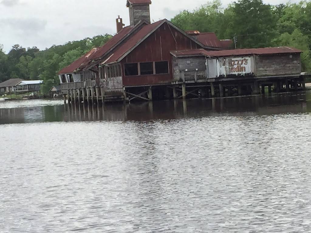 Tin Lizzys Landing | restaurant | 29592 LA-22, Springfield, LA 70462, USA | 2256956787 OR +1 225-695-6787