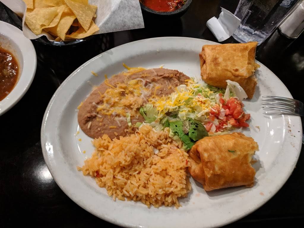 Ajuua Mexican Restaurant | restaurant | 6778 N 79th St, Niwot, CO 80503, USA | 3036523995 OR +1 303-652-3995
