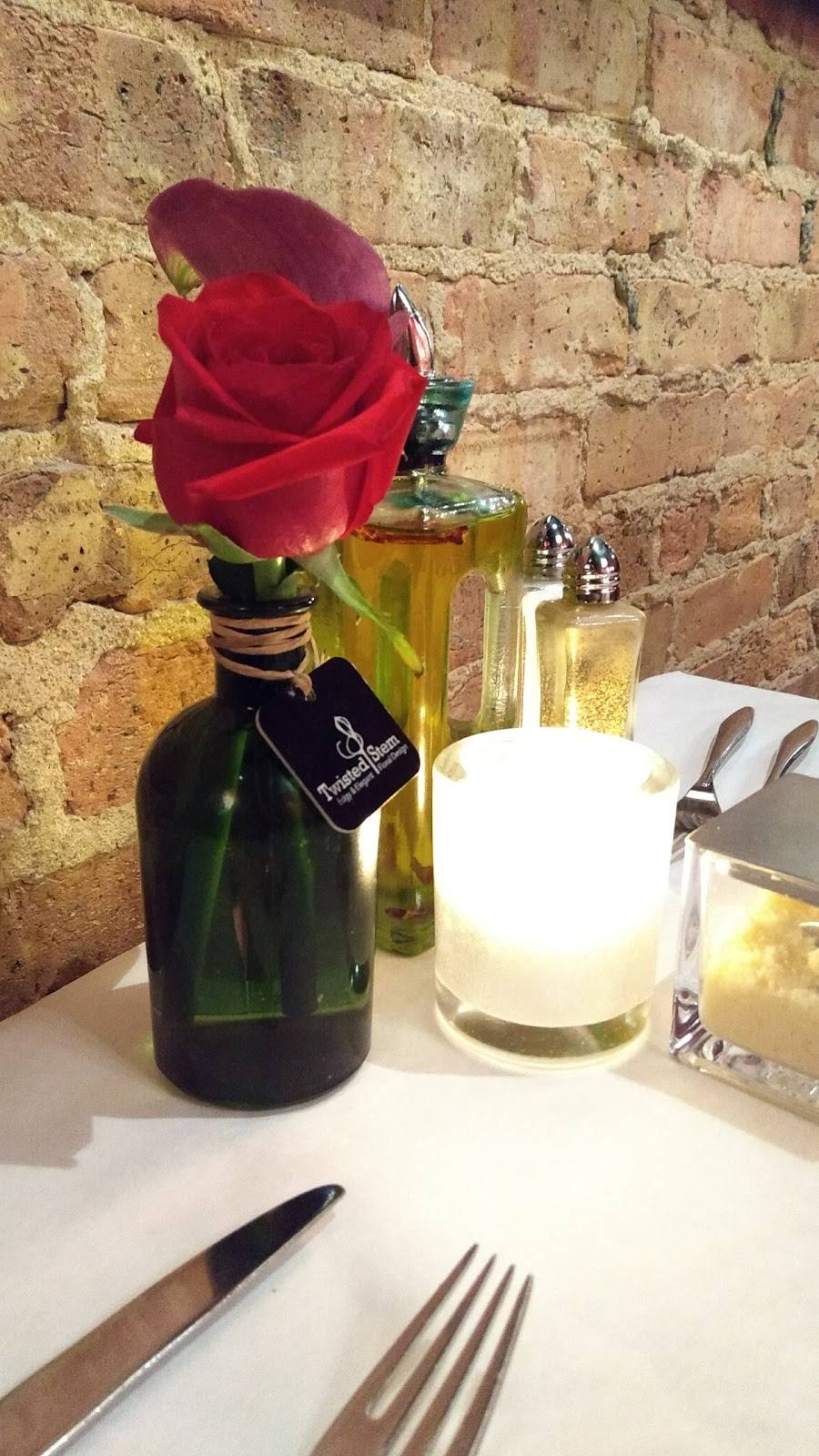 da Baffone Cucina Italiana | restaurant | 111 N Main St, Crystal Lake, IL 60014, USA | 8158936149 OR +1 815-893-6149