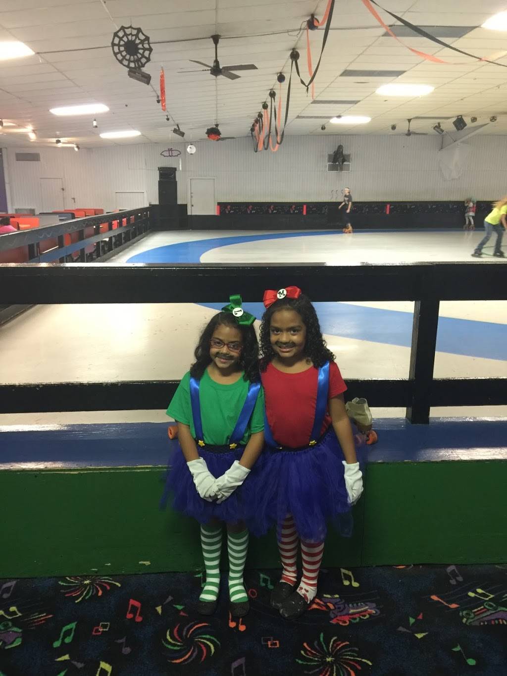 Skate Ranch | meal takeaway | 5012 Lotus Ln, Lufkin, TX 75904, USA | 9366344001 OR +1 936-634-4001