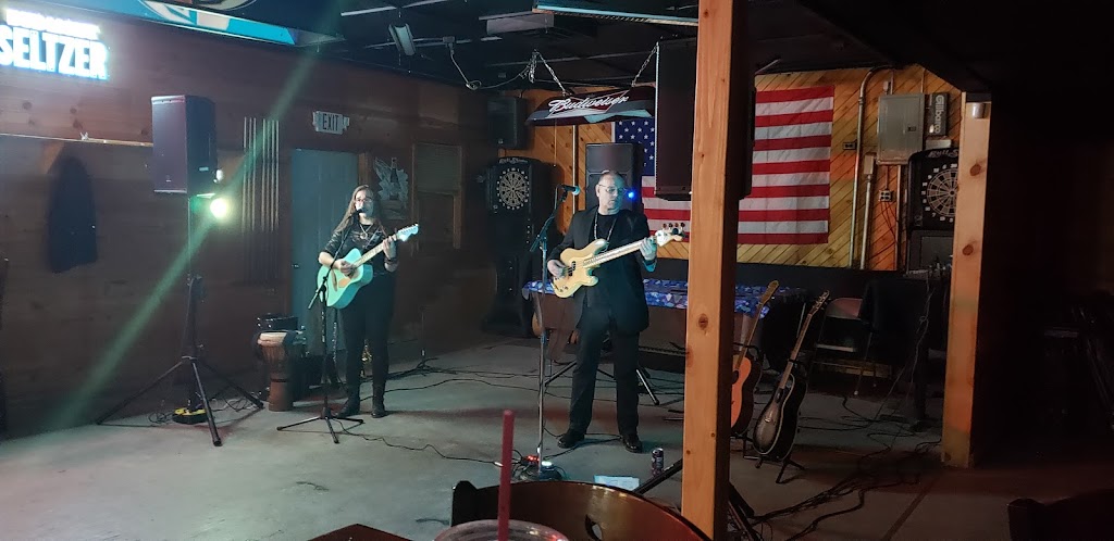 Chucks Ripps Bar & Grill Inc. | restaurant | N11206 County Rd Q, Spencer, WI 54479, USA | 7152234571 OR +1 715-223-4571