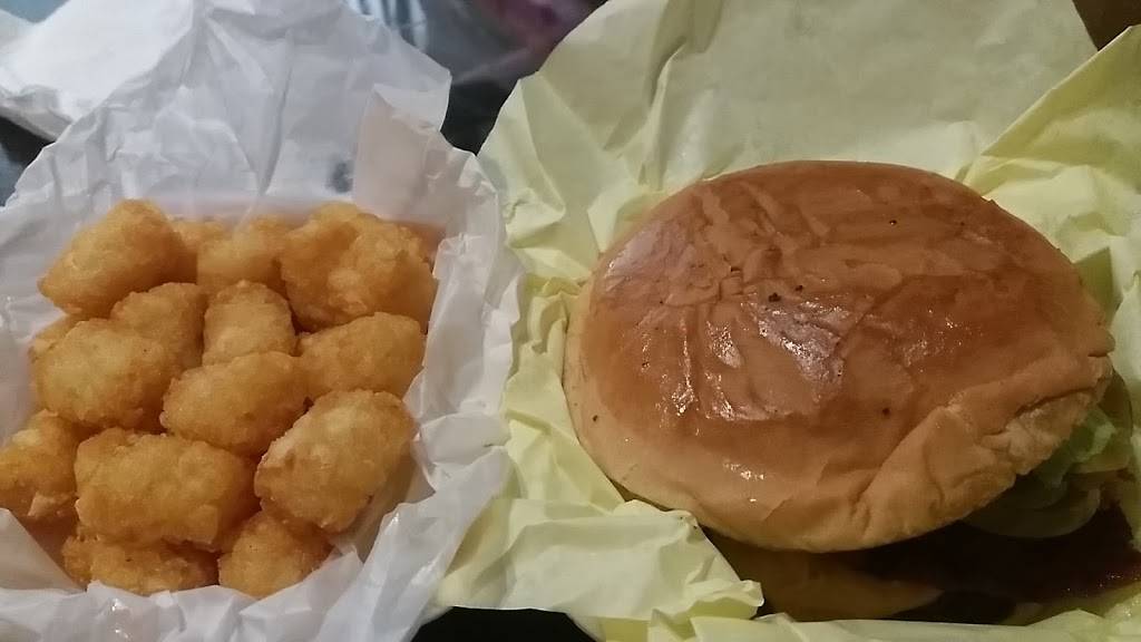 Blackjack Pizza | restaurant | 2120 N St Augustine Dr #100, Dallas, TX 75227, USA | 9723291414 OR +1 972-329-1414