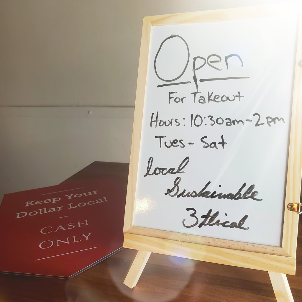 Picnics | restaurant | 101 N Hamilton St, Madison, WI 53703, USA | 6085611707 OR +1 608-561-1707