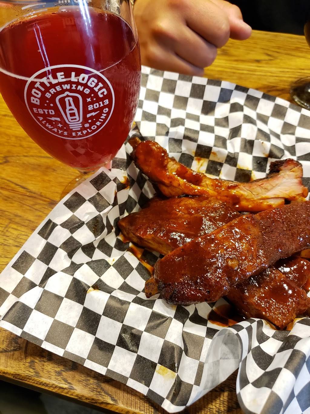 Bottle Logic Brewing | restaurant | 1072 N Armando St, Anaheim, CA 92806, USA | 7146602537 OR +1 714-660-2537