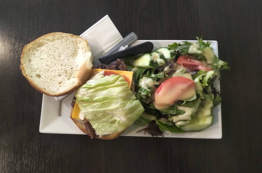 Pauls Breakfast & Burgers | restaurant | 30 Dean Park Rd, Scarborough, ON M1B 3G9, Canada | 4162832121 OR +1 416-283-2121