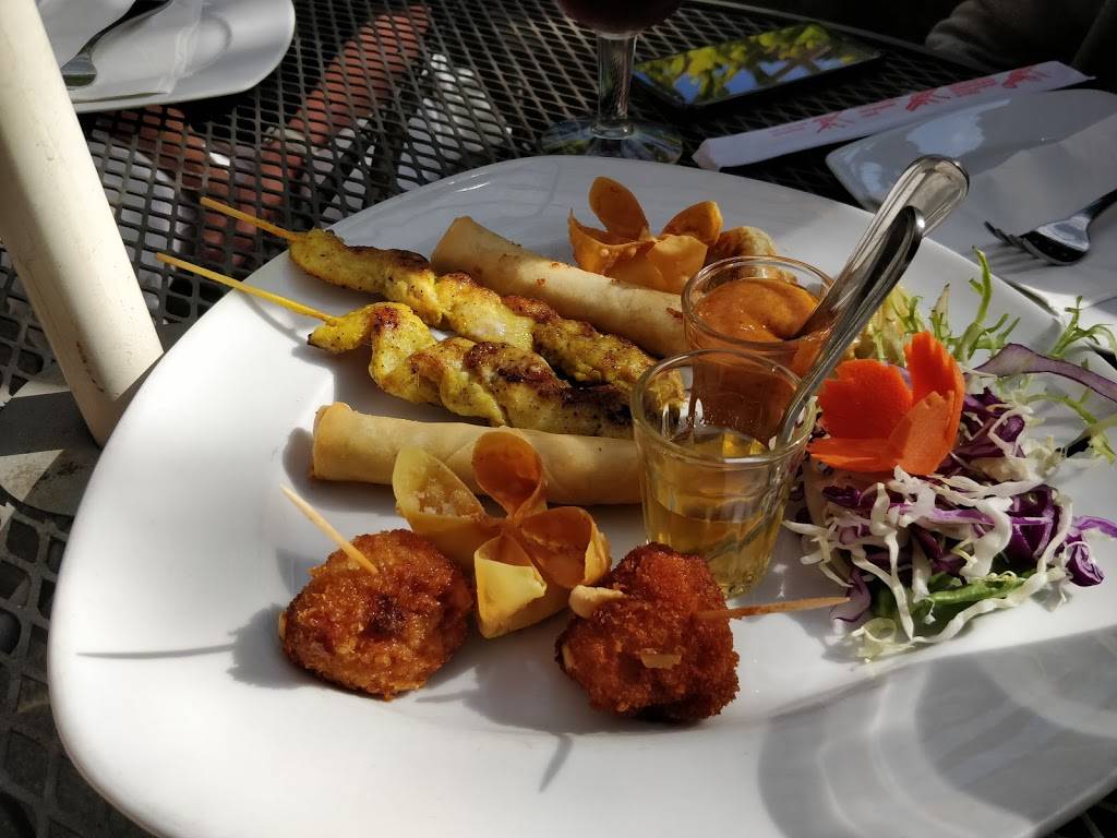 Bhu-Ping Thai Cuisine | restaurant | 6600 Evergreen Way, Everett, WA 98203, USA | 4254053783 OR +1 425-405-3783