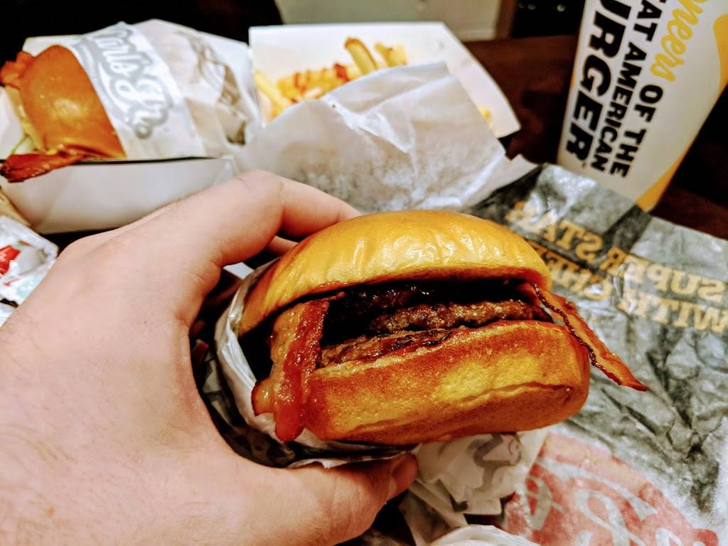 Carls Jr. | restaurant | 1201 Surf Ave, Brooklyn, NY 11224, USA | 7189751991 OR +1 718-975-1991