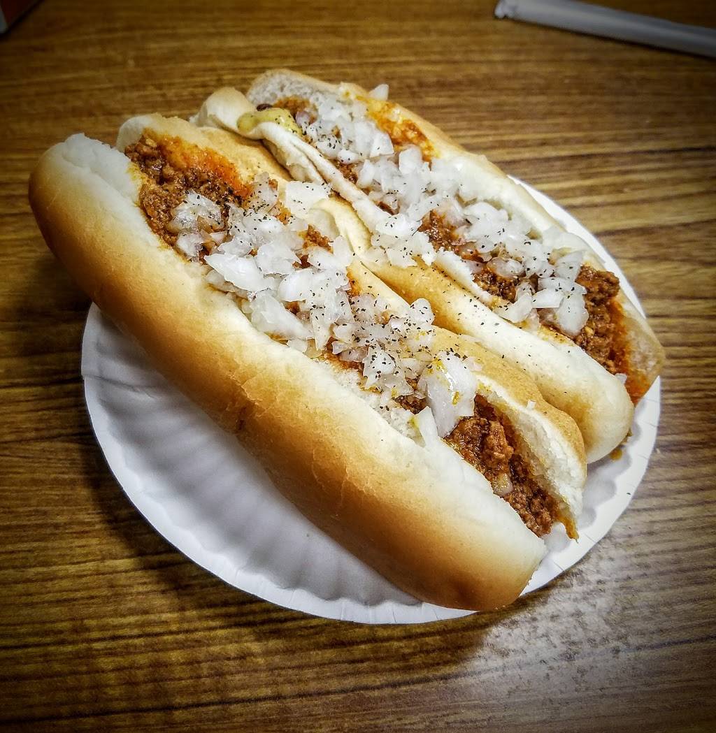 Altoonas Original Texas Dogs | restaurant | 1122 12th Ave, Altoona, PA 16602, USA | 8149426381 OR +1 814-942-6381
