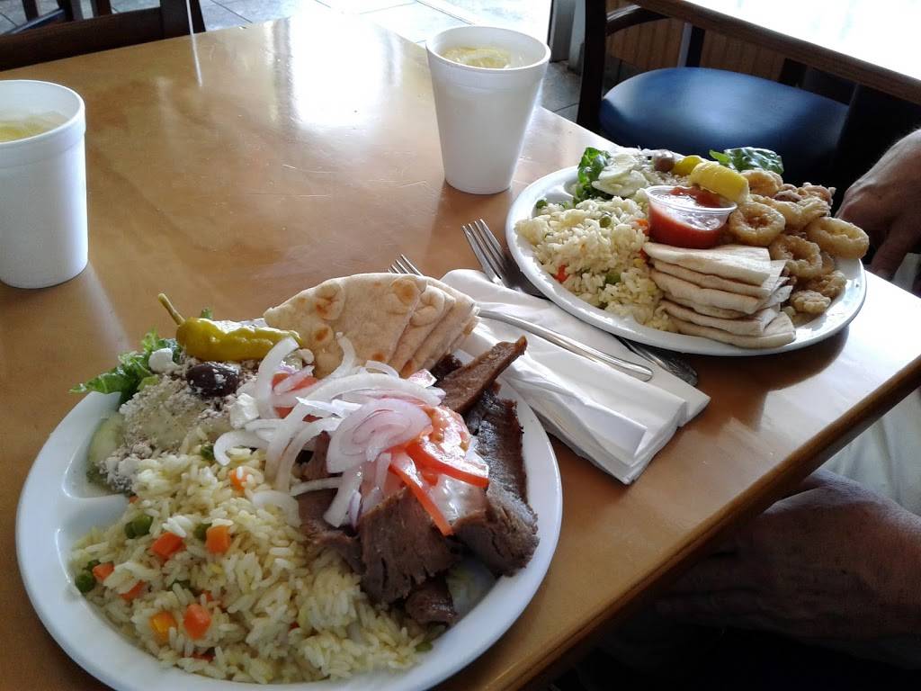 Dinos Gyros Greek Cafe and Taverna | restaurant | 4705 Clairemont Dr Ste D, San Diego, CA 92117, USA | 8582741619 OR +1 858-274-1619