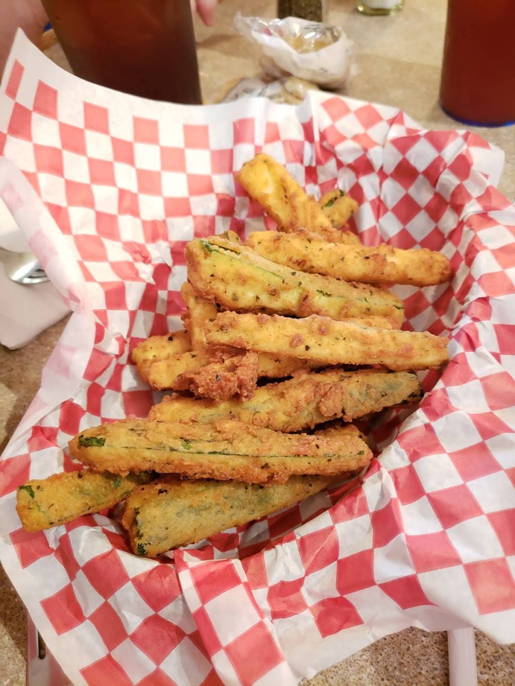 Bostons Fish House | restaurant | 6860 Aloma Ave, Winter Park, FL 32792, USA | 4076782107 OR +1 407-678-2107