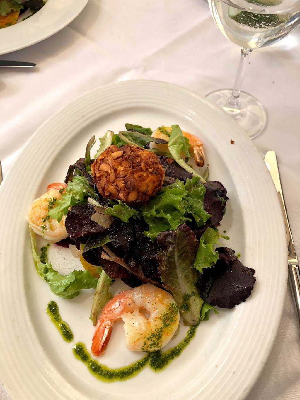 Etoile Cuisine Et Bar | restaurant | 1101-11 Uptown Park Blvd, Houston, TX 77056, USA | 8326685808 OR +1 832-668-5808