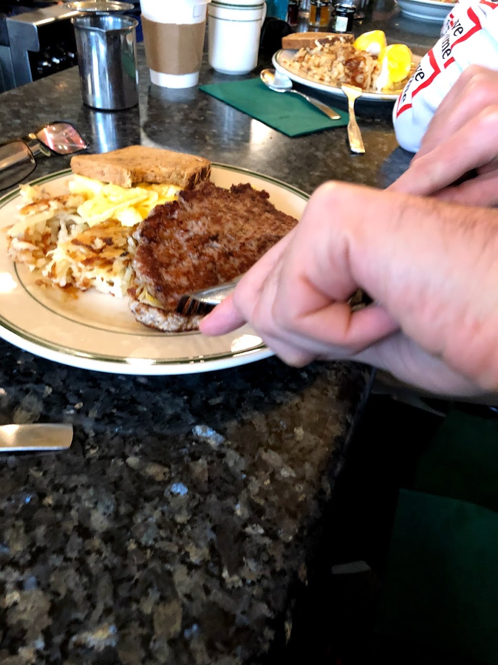 Black-Eyed Susans | restaurant | 10 India St, Nantucket, MA 02554, USA | 5083250308 OR +1 508-325-0308