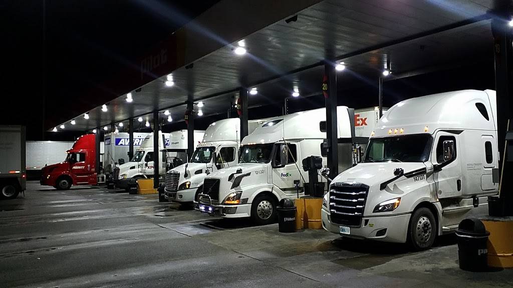 Pilot Travel Center | restaurant | 2449 Genesis Rd, Crossville, TN 38571, USA | 9317871901 OR +1 931-787-1901