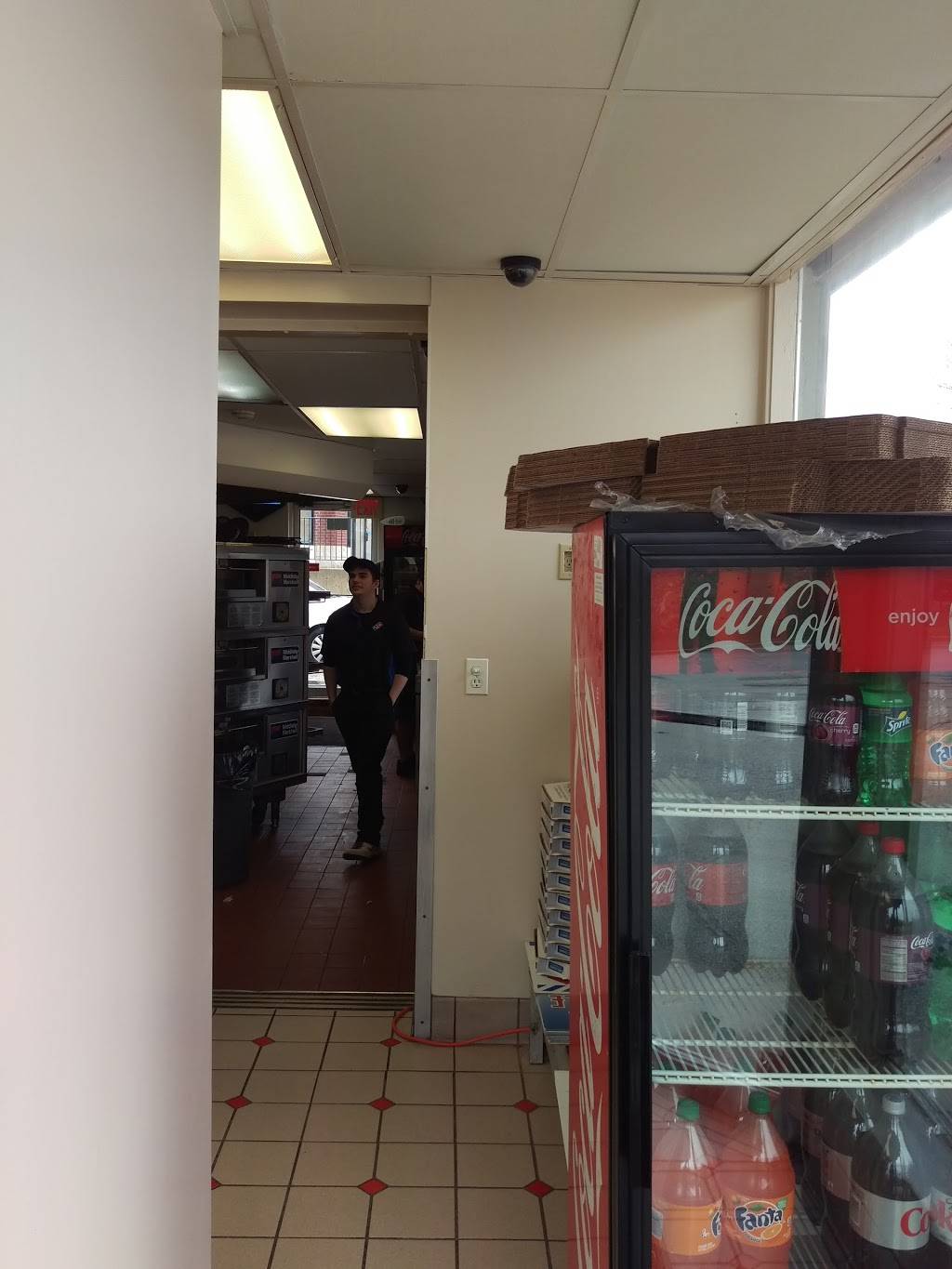 Dominos Pizza | meal delivery | 9 Prairie Ave Ste B, Highwood, IL 60040, USA | 8474336441 OR +1 847-433-6441