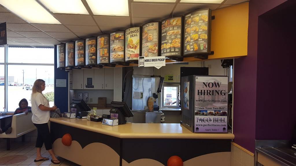 Taco Bell | meal takeaway | 4109 Columbus St, Ottawa, IL 61350, USA | 8154310498 OR +1 815-431-0498