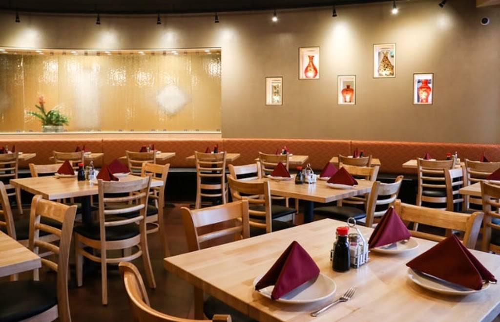 Szechwan Chinese Kitchen | restaurant | 1612 W Ute Blvd, Park City, UT 84098, USA | 4356558916 OR +1 435-655-8916