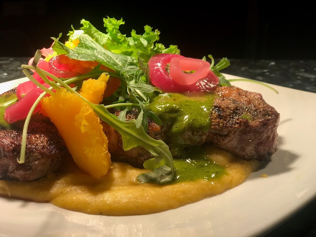 Plaza Grill | restaurant | 780 7th St, Arcata, CA 95521, USA | 7078260860 OR +1 707-826-0860