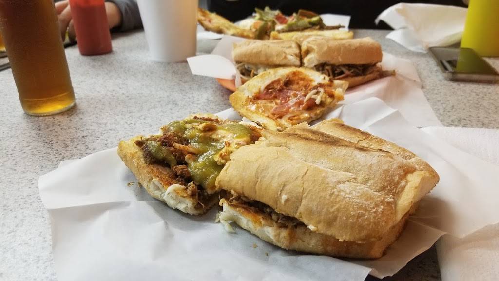 Las Tortas Perronas | restaurant | 1837 Bingle Rd, Houston, TX 77055, USA | 7134611900 OR +1 713-461-1900