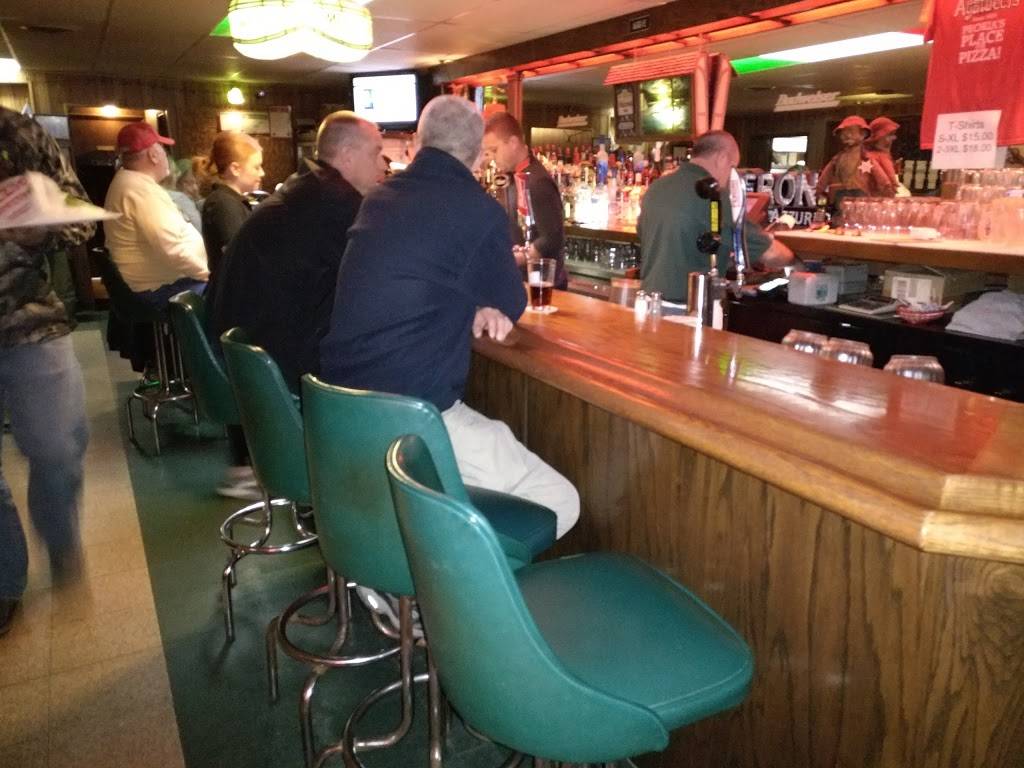 Agatuccis Restaurant | restaurant | 2607 N University St, Peoria, IL 61604, USA | 3096888200 OR +1 309-688-8200