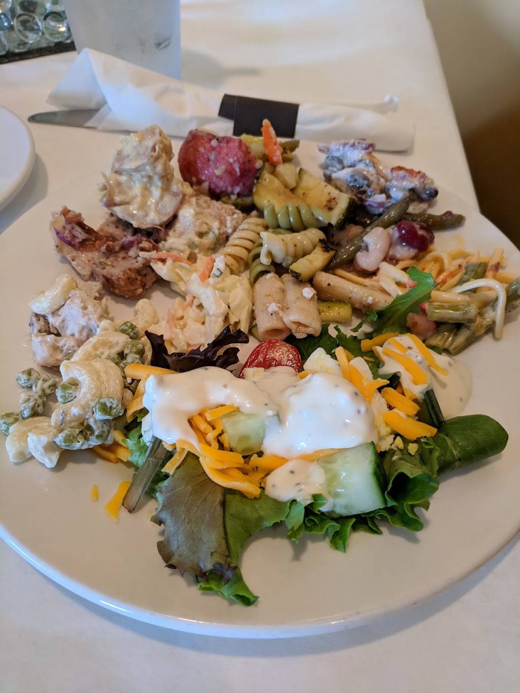 Emils | restaurant | 210 E Lincoln St, Tullahoma, TN 37388, USA | 9314617070 OR +1 931-461-7070