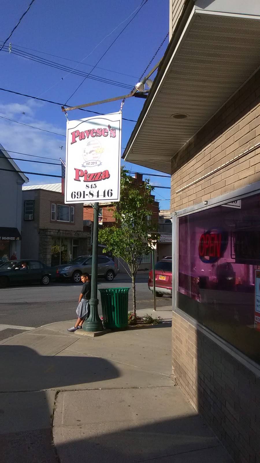 Paveses | restaurant | 86 Vineyard Ave, Highland, NY 12528, USA | 8456918446 OR +1 845-691-8446