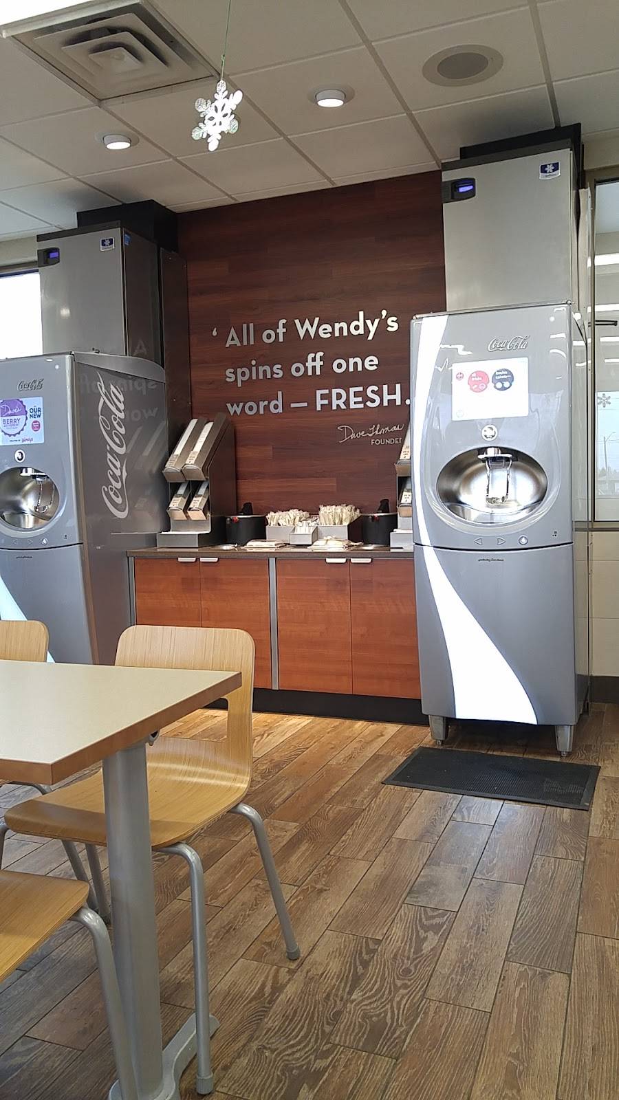 Wendys | restaurant | 225 Franklin Blvd, Cambridge, ON N1R 8H3, Canada | 5197401287 OR +1 519-740-1287