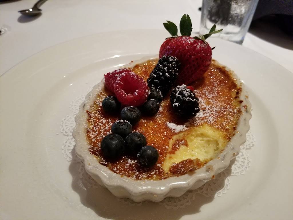 The Capital Grille | restaurant | Yorktown Center, 87 Yorktown Shopping Center, Lombard, IL 60148, USA | 6306279800 OR +1 630-627-9800