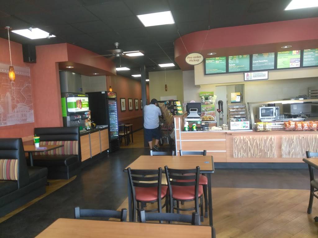Subway Restaurants | restaurant | 2151 N. Collins St suite 300 Seville, Commons, Arlington, TX 76011, USA | 8175836571 OR +1 817-583-6571