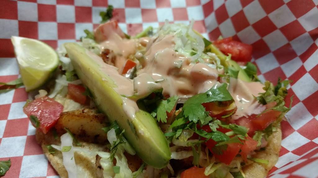 Fiesta del Mar Restaurant | restaurant | 190 Barrington Rd, Streamwood, IL 60107, USA | 6308237584 OR +1 630-823-7584