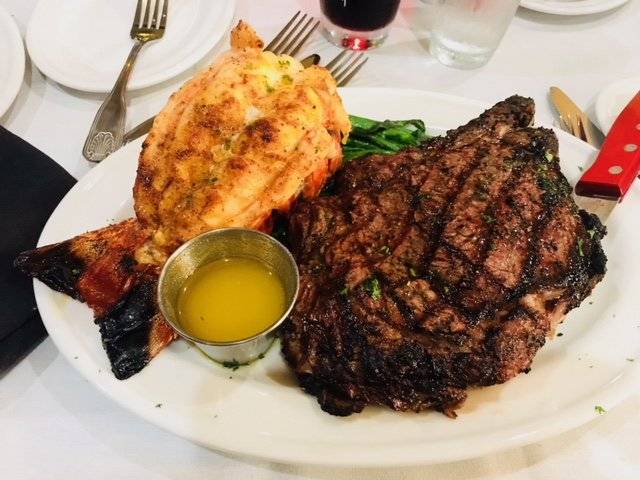 The Wharf Steak and Seafood | restaurant | 310 S Oak St, Roanoke, TX 76262, USA | 6822372444 OR +1 682-237-2444